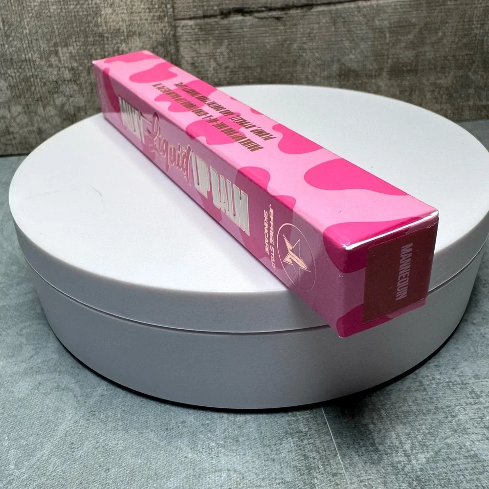 ⭐️ Mannequin Liquid Lip Balm Jeffree Star - Picture 2 of 2